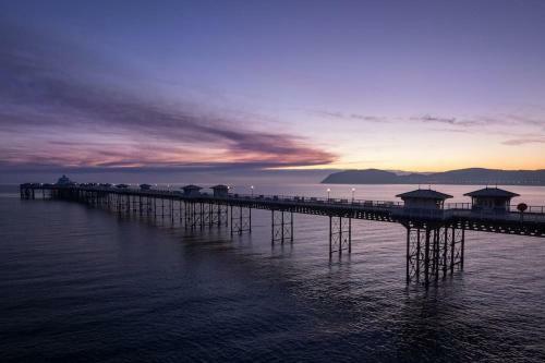 5-bedroom Holiday Home In West Shore, Llandudno