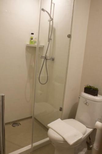 Hostal Renshaw Guest House