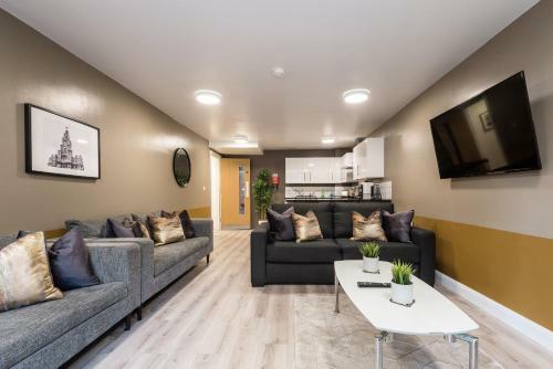 Large Modern Apartment - 3 Bedrooms 3 Bathrooms - Netflix - Central