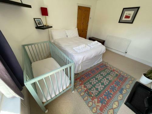 Apartamento Charming Hidden Gem - 3 Bedroom Home Away From Home