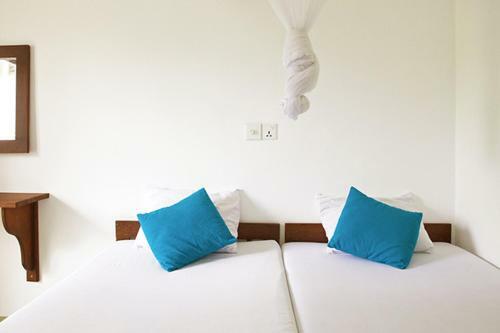 Hostal Beach Inns Holiday Resort