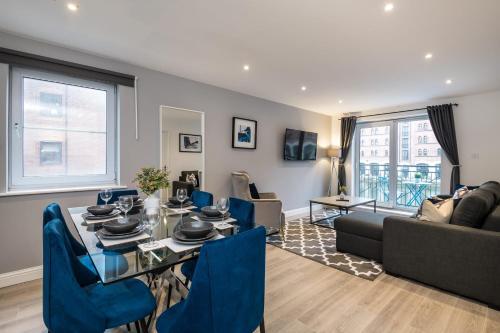 Apartamento Gorgeous 2 Bed Apt - Waterfront, Parking & Balcony - Sleeps 6!