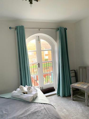 Apartamento Cosy Canalside Home, Train Station, Pizza Oven