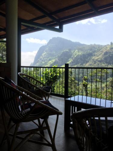 Hostal Rock Side Inn - Ella