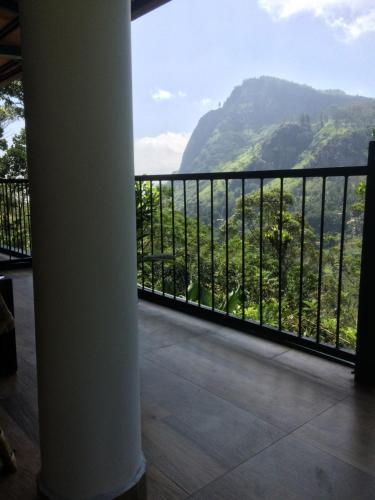 Hostal Rock Side Inn - Ella