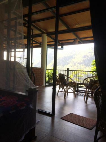 Hostal Rock Side Inn - Ella