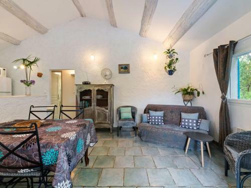 Villa Modern Holiday Home With Private Swimming Pool In Lambesc