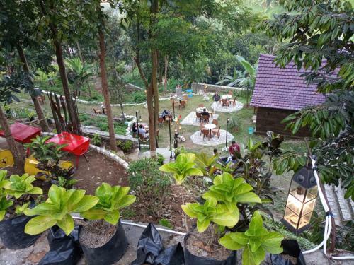 Jaden Hotel & Resort
