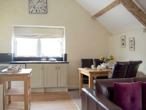 The Hayloft - Uk6715
