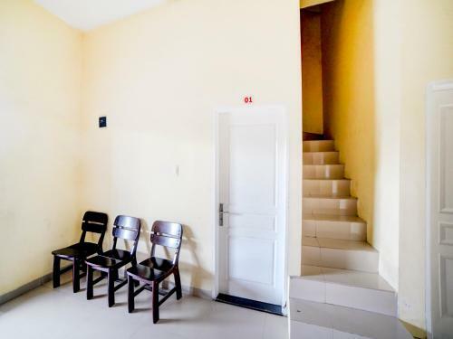 Hotel Oyo 90683 Teratai Homestay