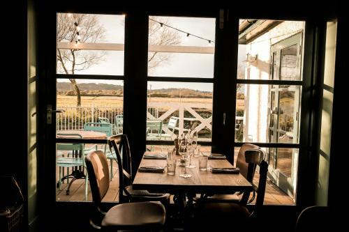 Posada Fisherman's Haunt Hotel