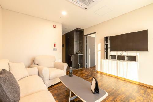 Urban-est Hotel