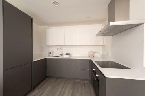 Apartamento 2 Bed2 Bath Flat With Balcony 5 Mins To Nq