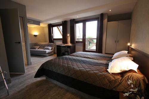 Hotel H�tel Restaurant Les Aliz�s