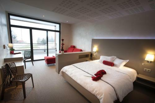 Hotel H�tel Restaurant Les Aliz�s