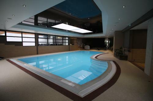 Hotel H�tel Restaurant Les Aliz�s