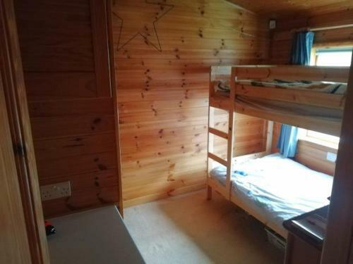 Wooden Forest Lodge By The Sea