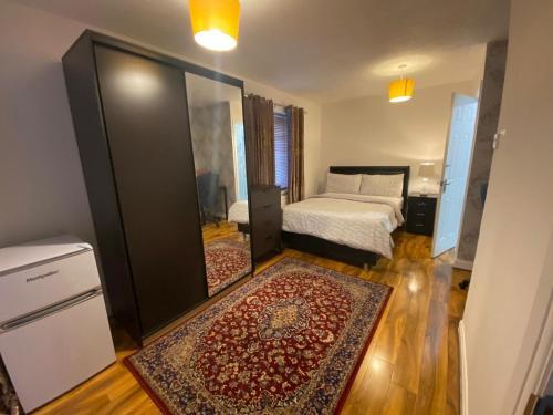 Bed & Breakfast Ashmina House With Free Onsite Parking