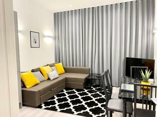 Smartrips Apartments - The Atrium