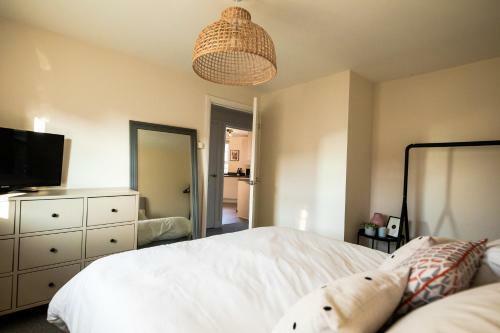 Apartamento Fairfields Gem By Crew Homes