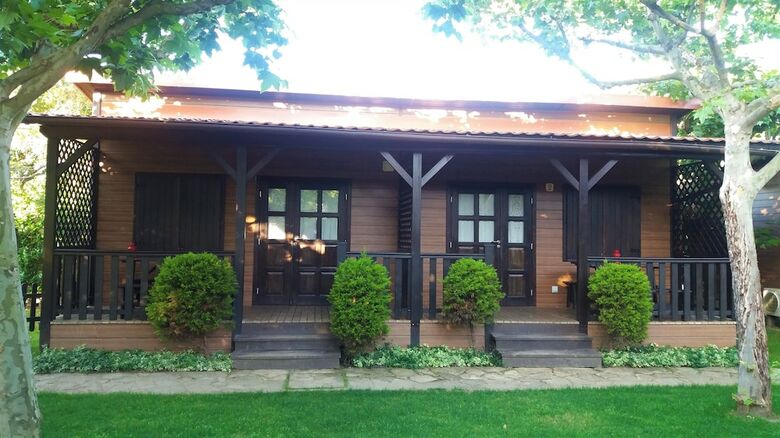 Complejo Camping La Mata