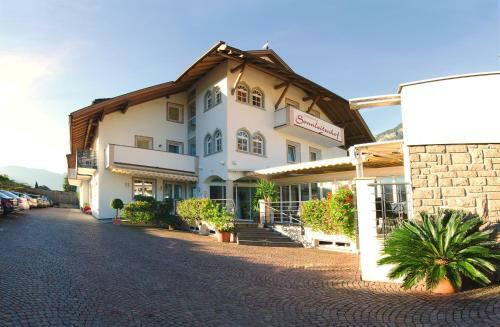 Garni Hotel Sonnleitenhof
