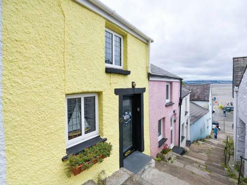 The Smugglers Hideout - Sleeps 4 - With Hot Tub