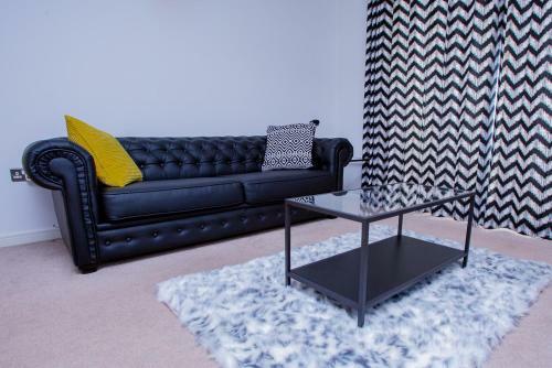 Mills Apartment - Two Bedroom En-suite Apartment