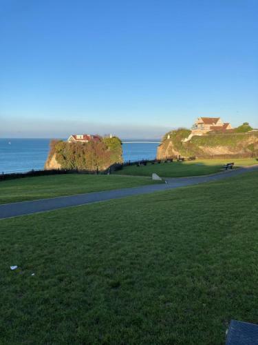 One Bed Apartment One Minute Walk Towan Beach Free Parking