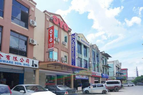 Hotel Oyo 89373 Nobel Homestay