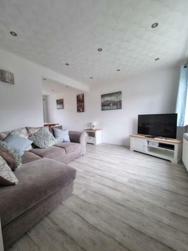 Anniversary Cottage- Country Feel, Close To Cromer