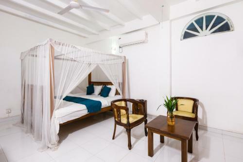 Primetime Hotel