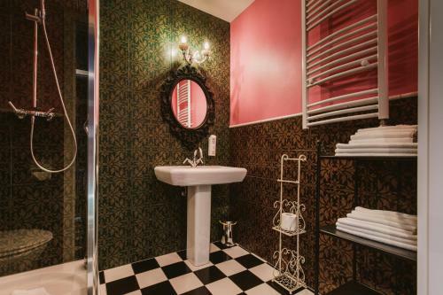 Hostal Via Villa