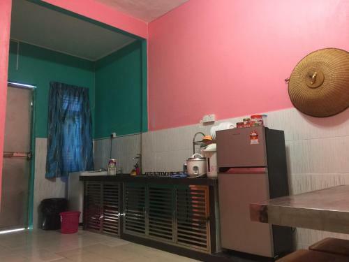 Hostal Famili Homestay