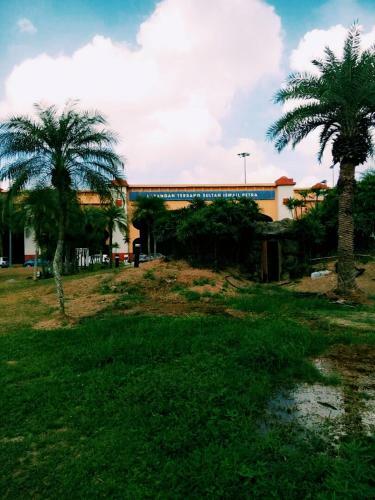 Bed & Breakfast Kakjah Riverside Homestay