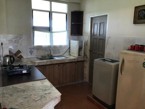 Century Suria Seaview + 3 Bedroom Apartment