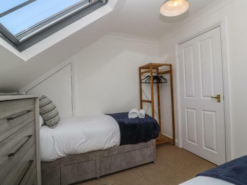 4 Summercourt