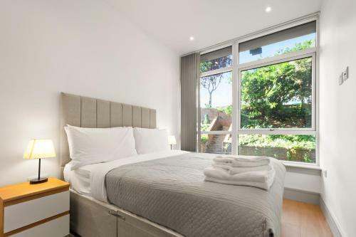 Newly Onboarded Modern One Bed Apartment In Broad House, Harrow