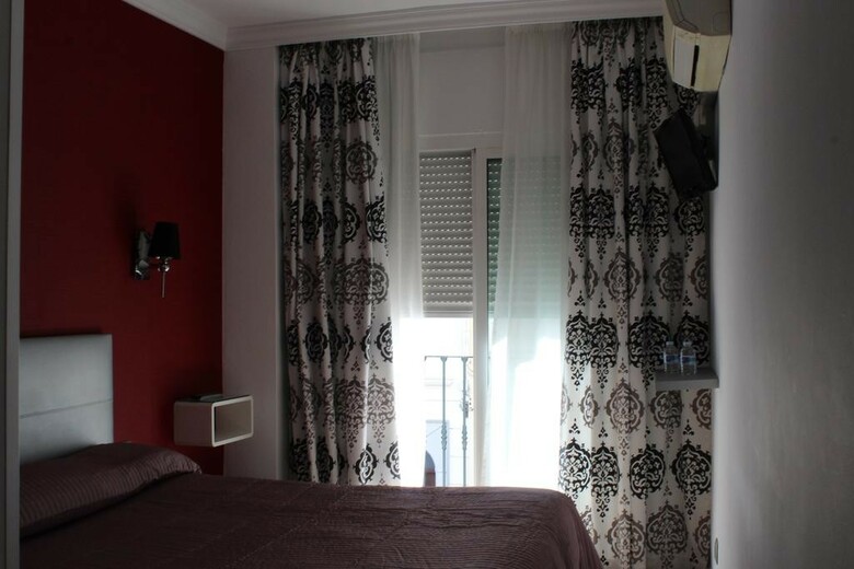Hostal Abril