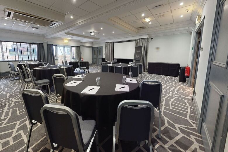 Village Hotel & Leisure Club Cheadle