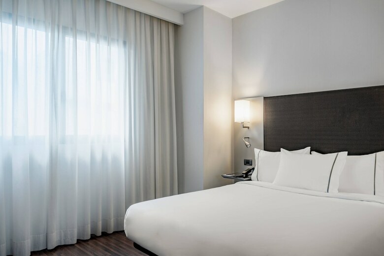 AC Hotel Algeciras By Marriott