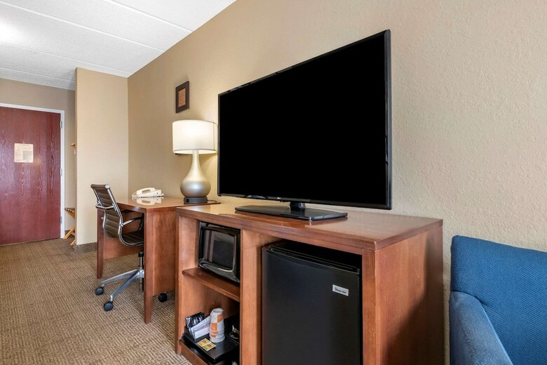 Hotel Comfort Inn & Suites Sanford