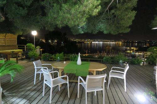 Bed & Breakfast Home6