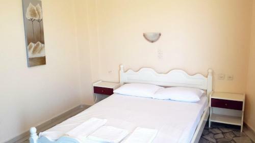 Hostal Intos Apartments