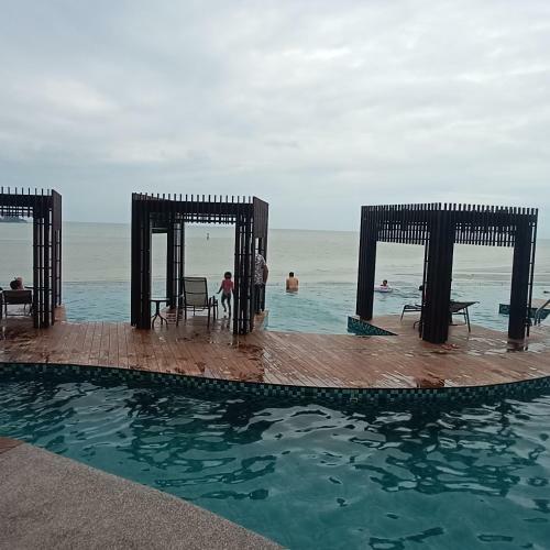 Apartamento Imperium Residence Tanjung Lumpur Seaview Studio Hafiz