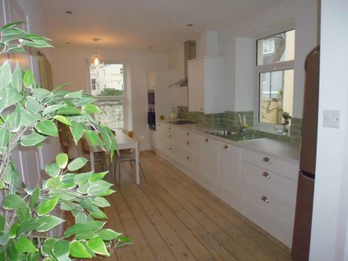 Stunning Townhouse At Plymouth Hoe