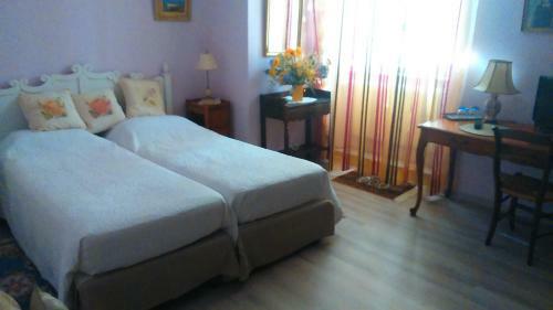 Hostal Chambres D'h�tes Saint Roch