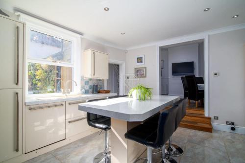 Guestready - Luxury Oasis 5br Home With Private Garden
