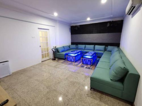 Seremban Grande Villa 163 By Vale Pine