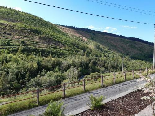 Afan Valley Holiday Home - Mountain Retreat!